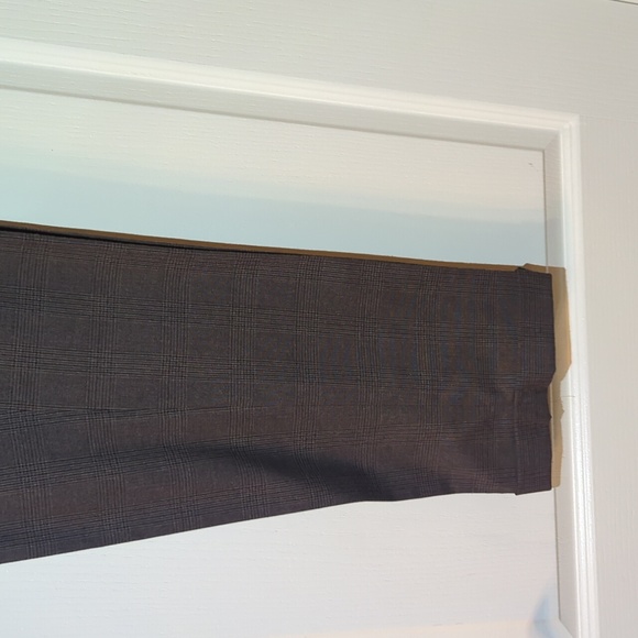 Men's Slacks - Picture 2 of 4